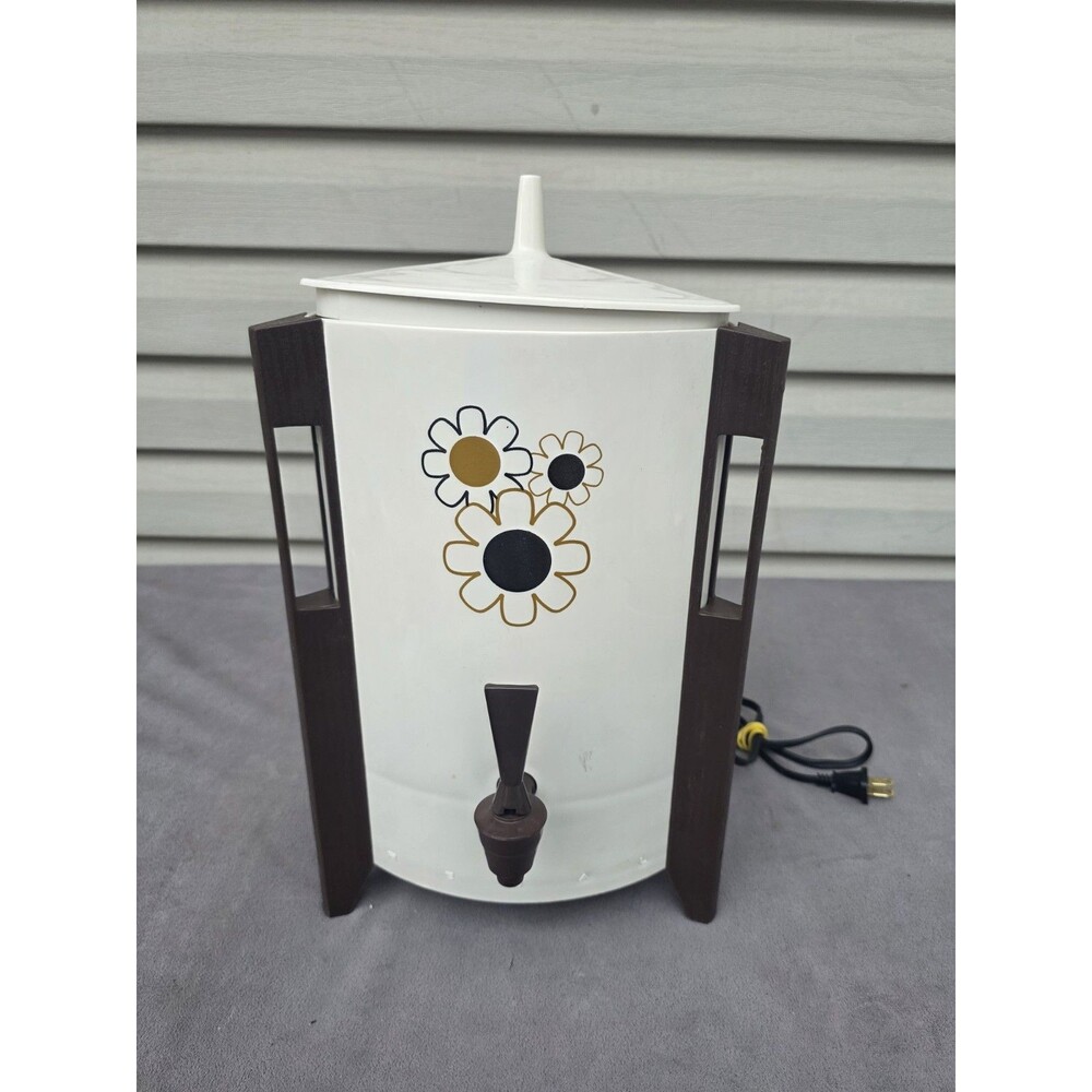 Vintage REGAL Poly Urn 10 to 30 Cup Coffee Percolator K7530WH Flower Graphic Box
